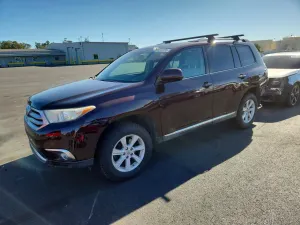 Toyota Highlander 3.5L 6 2013