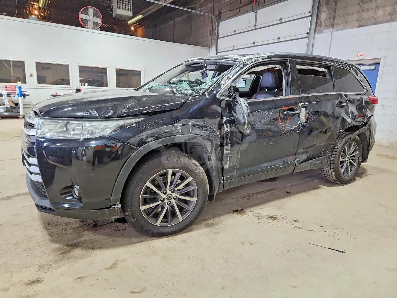 Toyota Highlander 3.5L 6 2017