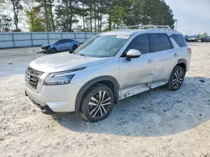 Nissan Pathfinder 3.5L 6 2023