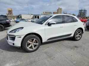 Porsche Macan 2.0L 4 2018