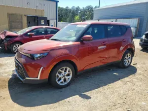 Kia Soul 2.0L 4 2025