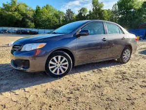 Toyota Corolla 1.8L 4 2013