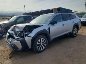 Subaru Outback 2.5L 4 2025