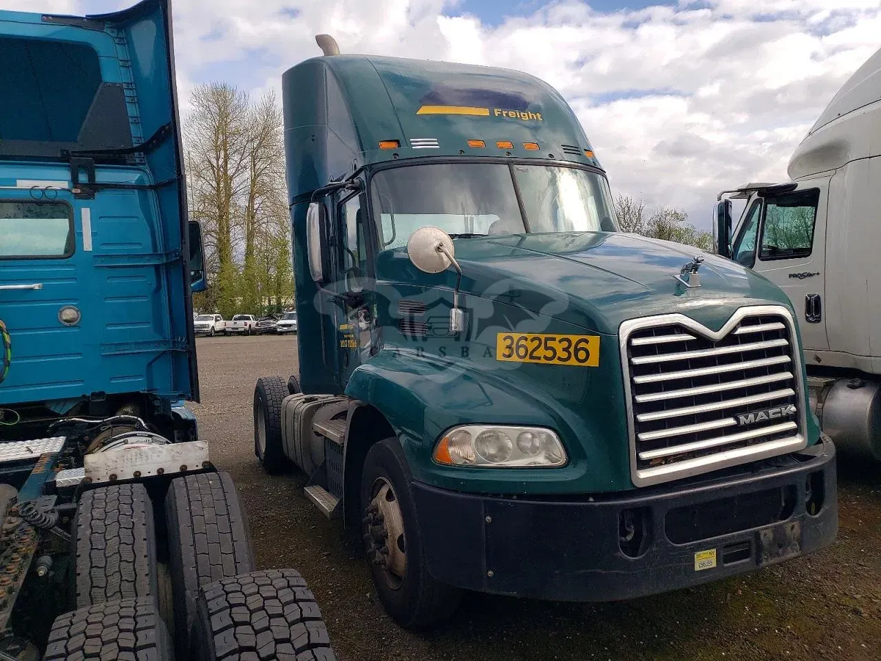 Mack CXU Series 10.8L 6 2017