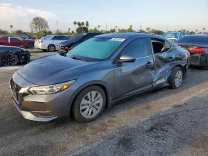 Nissan Sentra 2.0L 4 2020