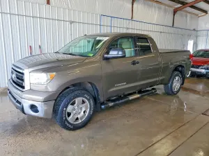 Toyota Tundra 4.6L 8 2010