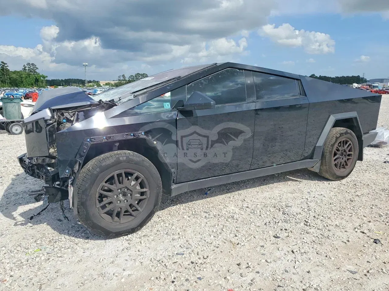 Tesla Cybertruck 2025