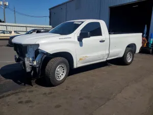 Chevrolet Silverado 1500 4.3L 6 2020