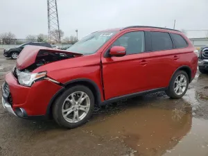 Mitsubishi Outlander 2.4L 4 2015