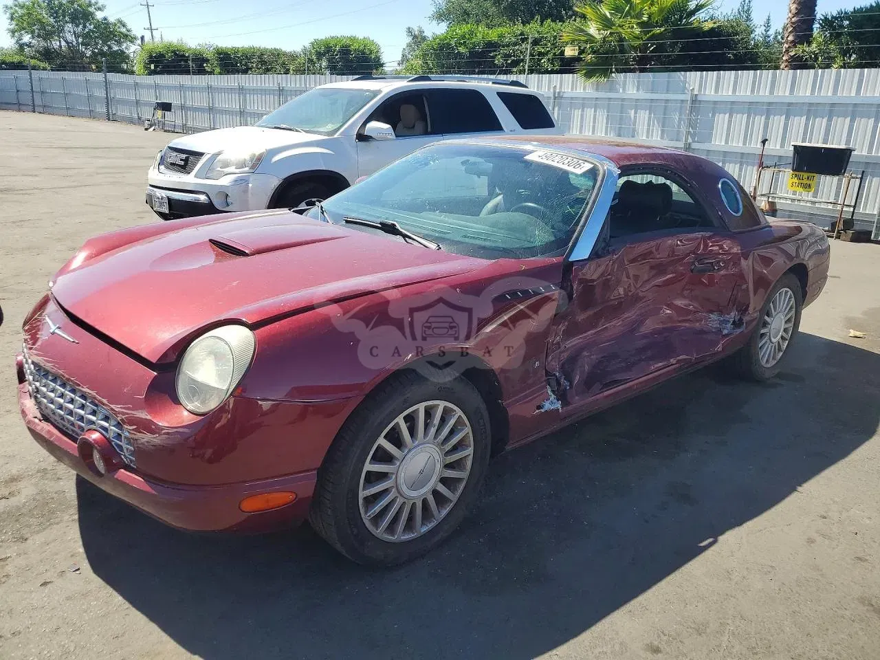 Ford Thunderbird 3.9L 8 2004