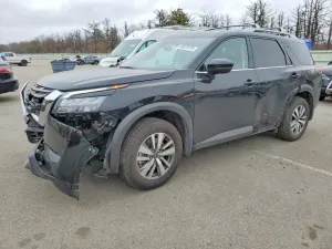 Nissan Pathfinder 3.5L 6 2025
