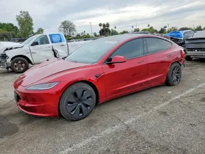 Tesla Model 3 2025