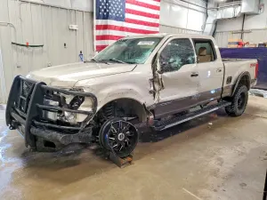 Ford F-250 6.7L 8 2017