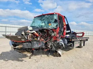 International MV Series 6.7L 6 2025