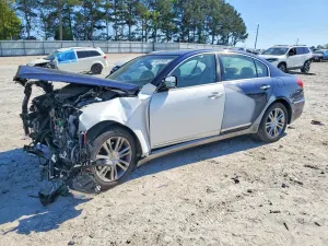 Hyundai Genesis 3.8L 6 2013