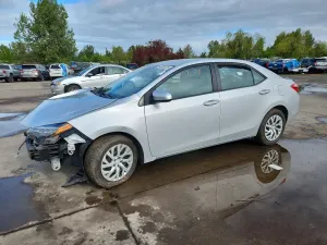 Toyota Corolla 1.8L 4 2019