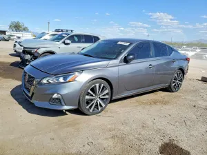 Nissan Altima 2.5L 4 2021