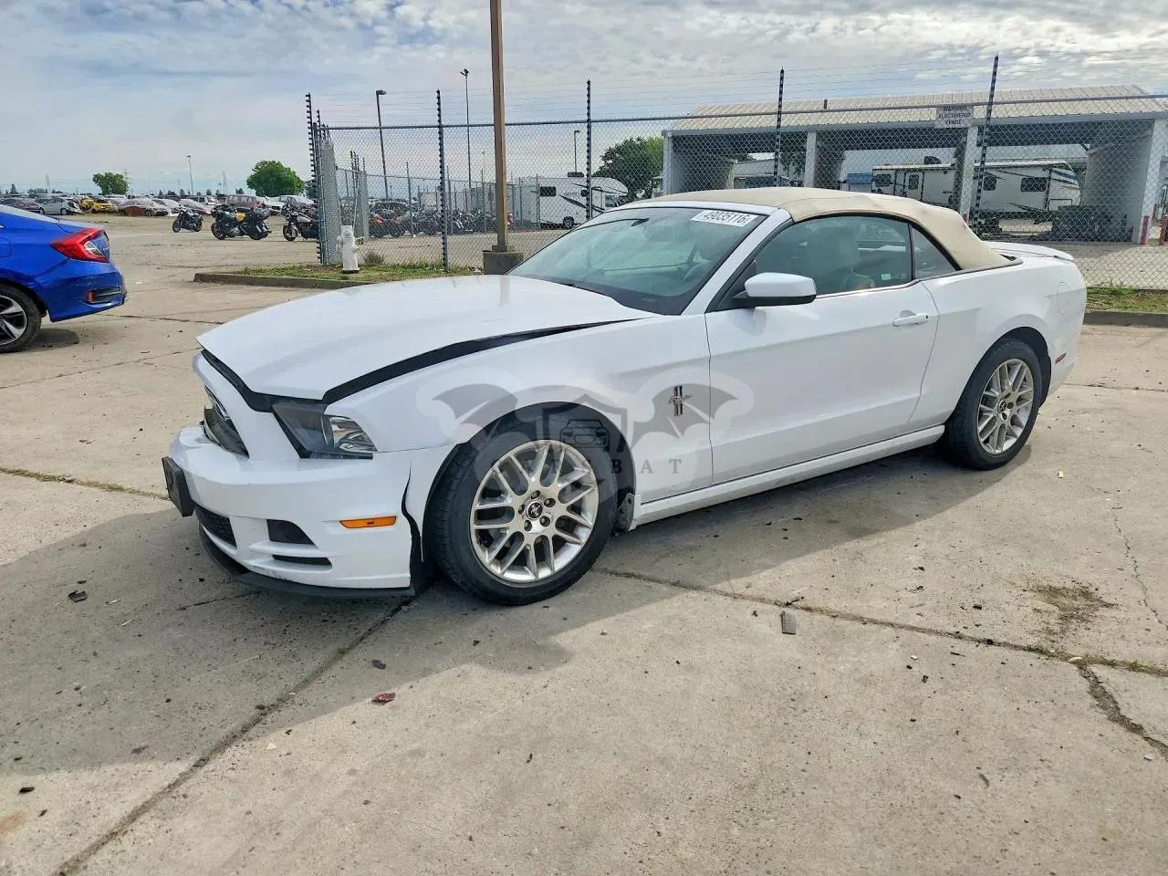 Ford Mustang 3.7L 6 2014