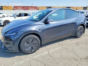 Tesla Model Y 2026