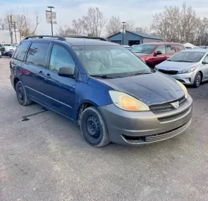 Toyota Sienna 3.3L 6 2005
