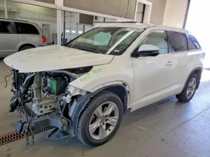 Toyota Highlander 3.5L 6 2016