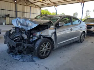 Hyundai Elantra 2.0L 4 2017