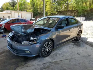 Volkswagen Jetta 1.8L 4 2015