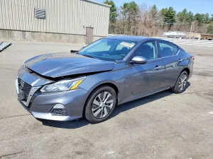 Nissan Altima 2.5L 4 2020