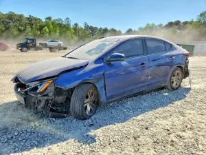 Hyundai Elantra 2.0L 4 2019