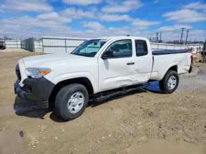 Toyota Tacoma 2.7L 4 2022