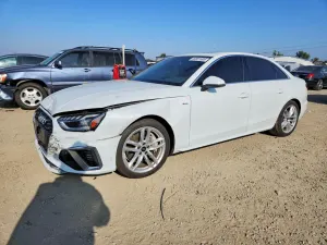 Audi A4 2.0L 4 2023