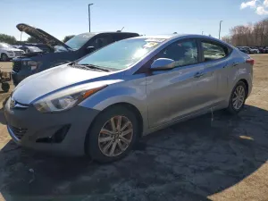 Hyundai Elantra 1.8L 4 2015