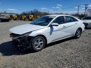 Hyundai Elantra 2.0L 4 2021
