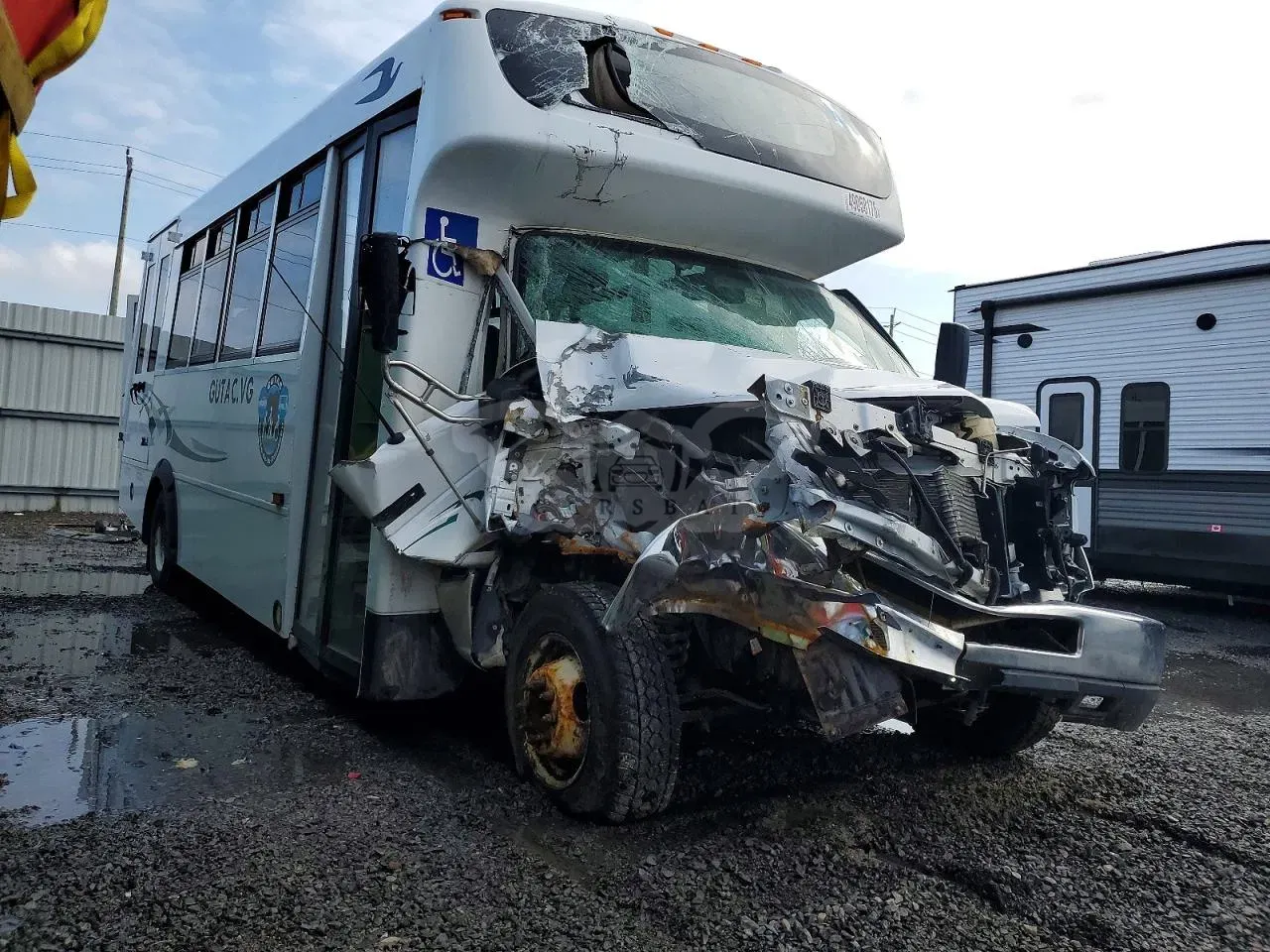 Ford Econoline 7.3L 8 2023