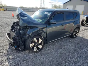 Kia Soul 2.0L 4 2023