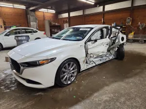 Mazda 3 2.5L 4 2020