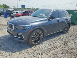 BMW X5 3.0L 6 2021