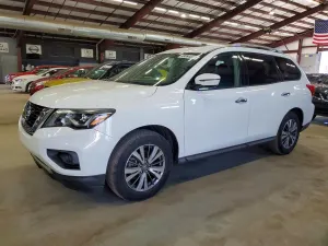 Nissan Pathfinder 3.5L 6 2017