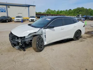 Nissan Sentra 2.0L 4 2026