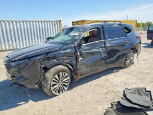 Toyota Highlander 3.5L 6 2021