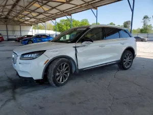Lincoln Corsair 2.0L 4 2021