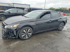 Nissan Altima 2.5L 4 2022