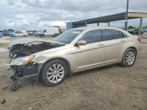 Chrysler 200 2.4L 4 2014