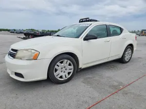 Dodge Avenger 2.4L 4 2011