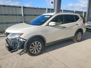 Nissan Rogue 2.5L 4 2020