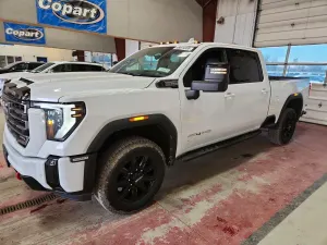GMC Sierra 6.6L 8 2025
