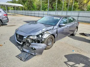 Nissan Altima 2.5L 4 2022
