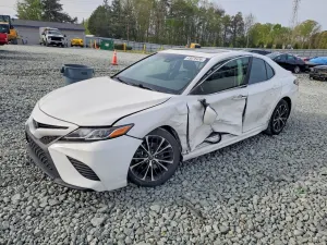Toyota Camry 2.5L 4 2018