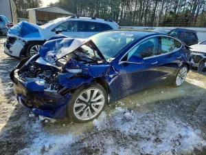 Tesla Model 3 2020