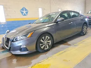 Nissan Altima 2.5L 4 2020